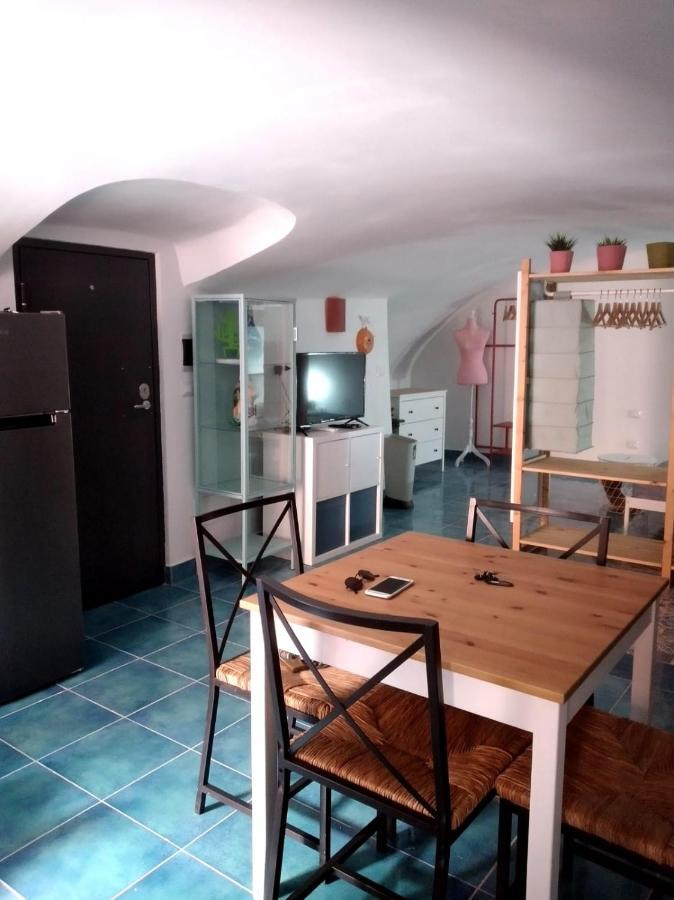 Appartamento Casa Adriano Procida Esterno foto