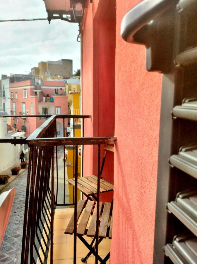 Appartamento Casa Adriano Procida Esterno foto