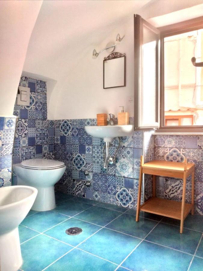 Appartamento Casa Adriano Procida Esterno foto