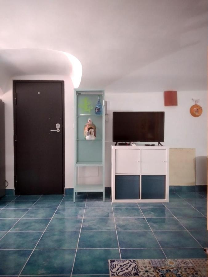 Appartamento Casa Adriano Procida Esterno foto